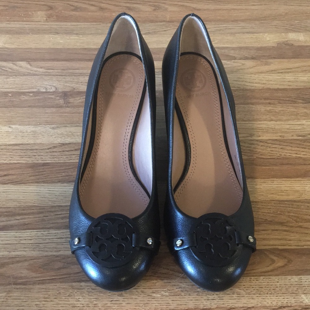 Tory Burch - Black Wedge Pump